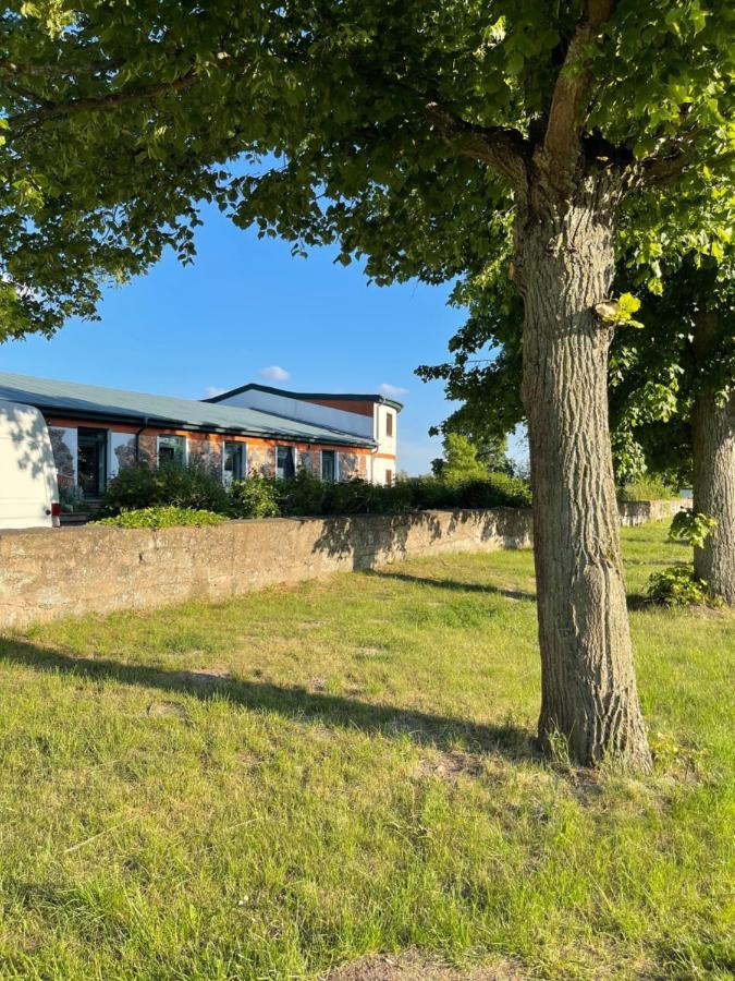 Radlerzimmer Neu Gaarz Fuer 2 Personen Exterior photo