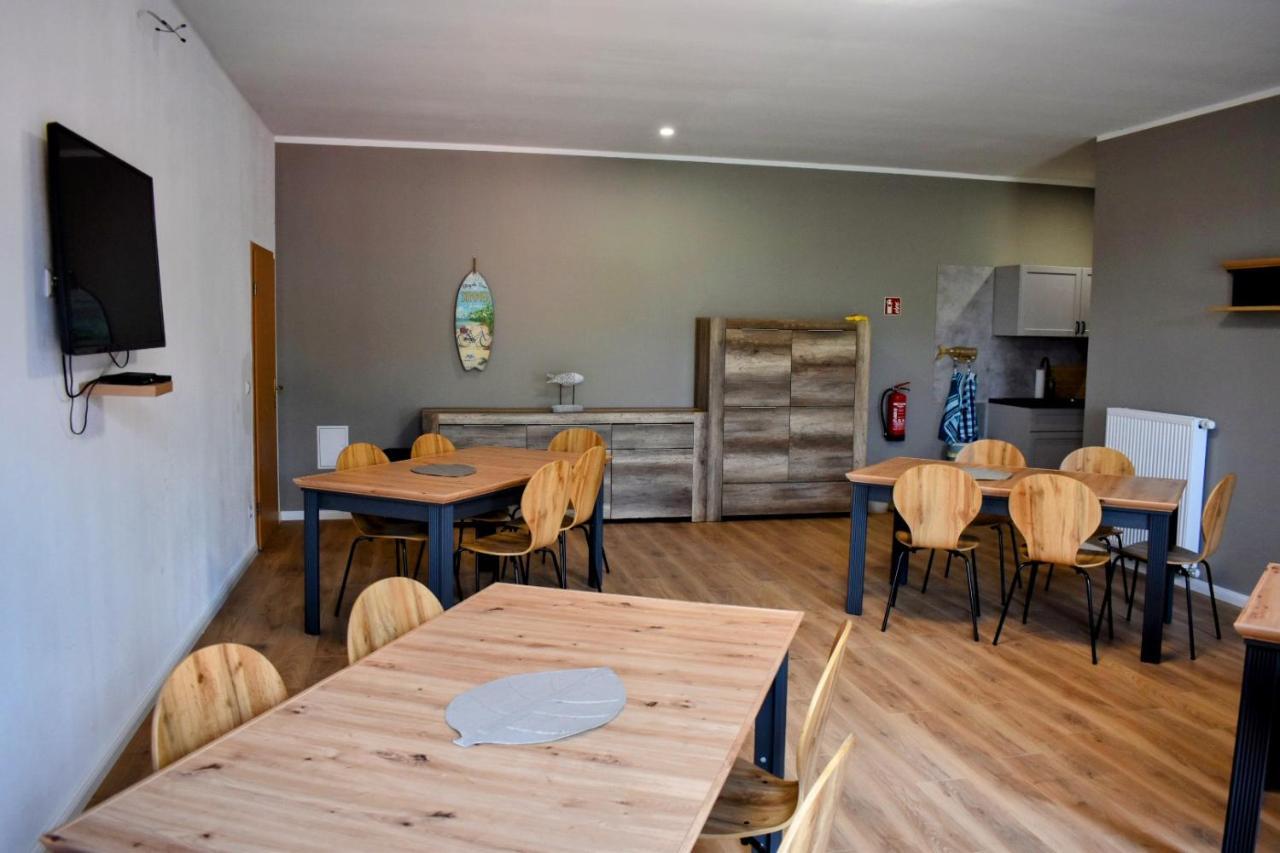 Radlerzimmer Neu Gaarz Fuer 2 Personen Exterior photo
